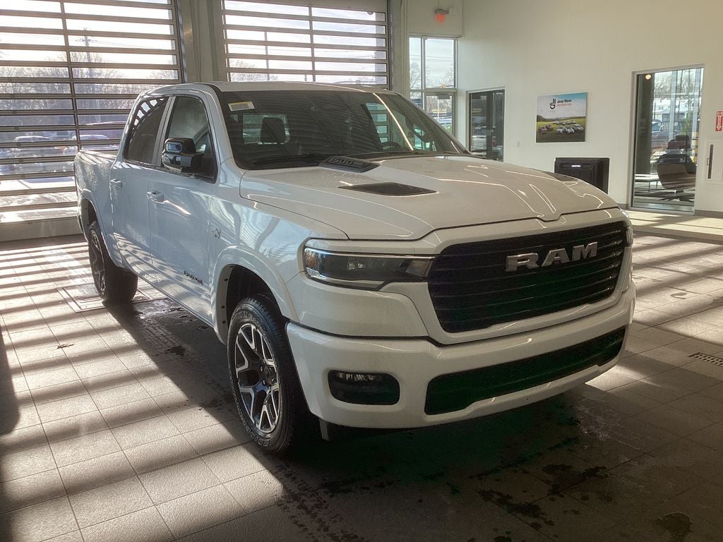 2026 RAM Ram 1500 RAM 1500 LARAMIE CREW CAB 4X4 5'7' BOX