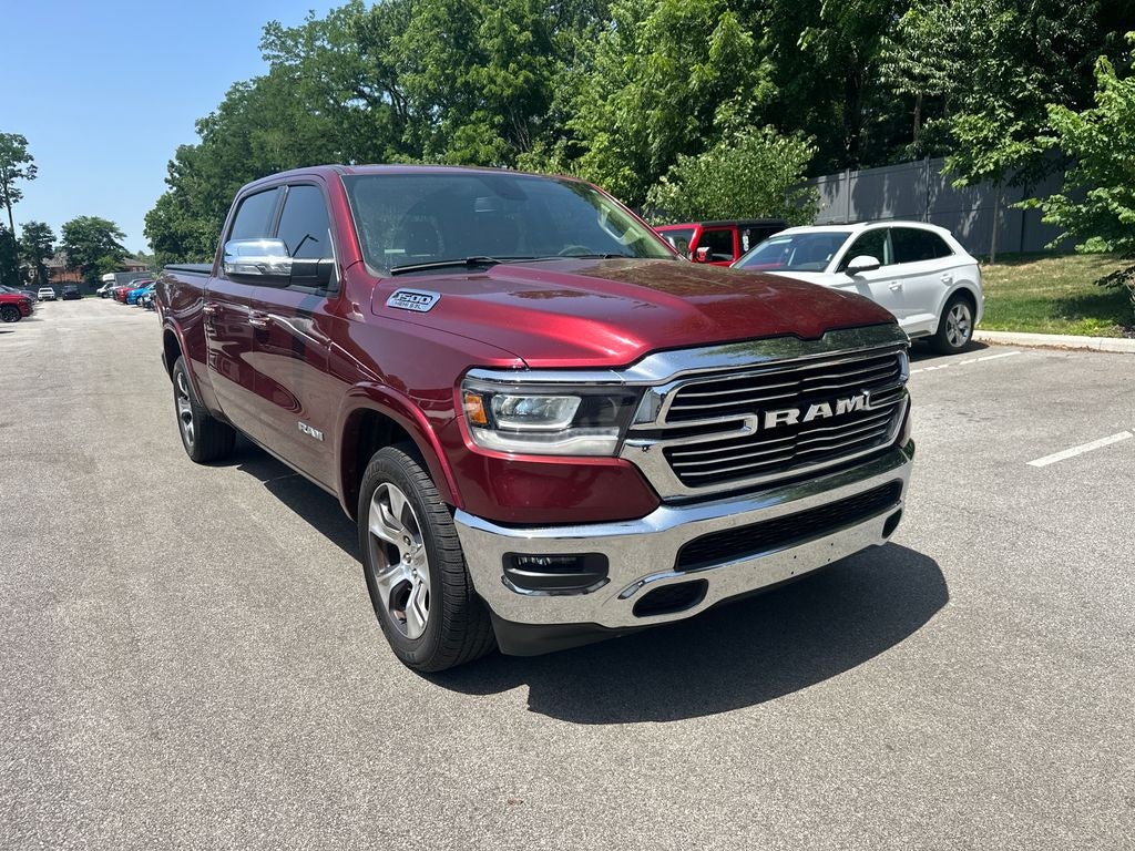 2019 RAM 1500 Laramie Crew Cab 4x4 6'4' Box