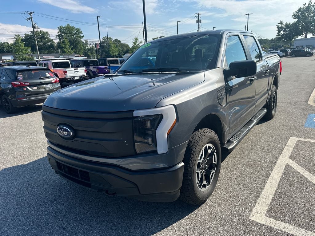 2023 Ford F-150 Lightning Pro