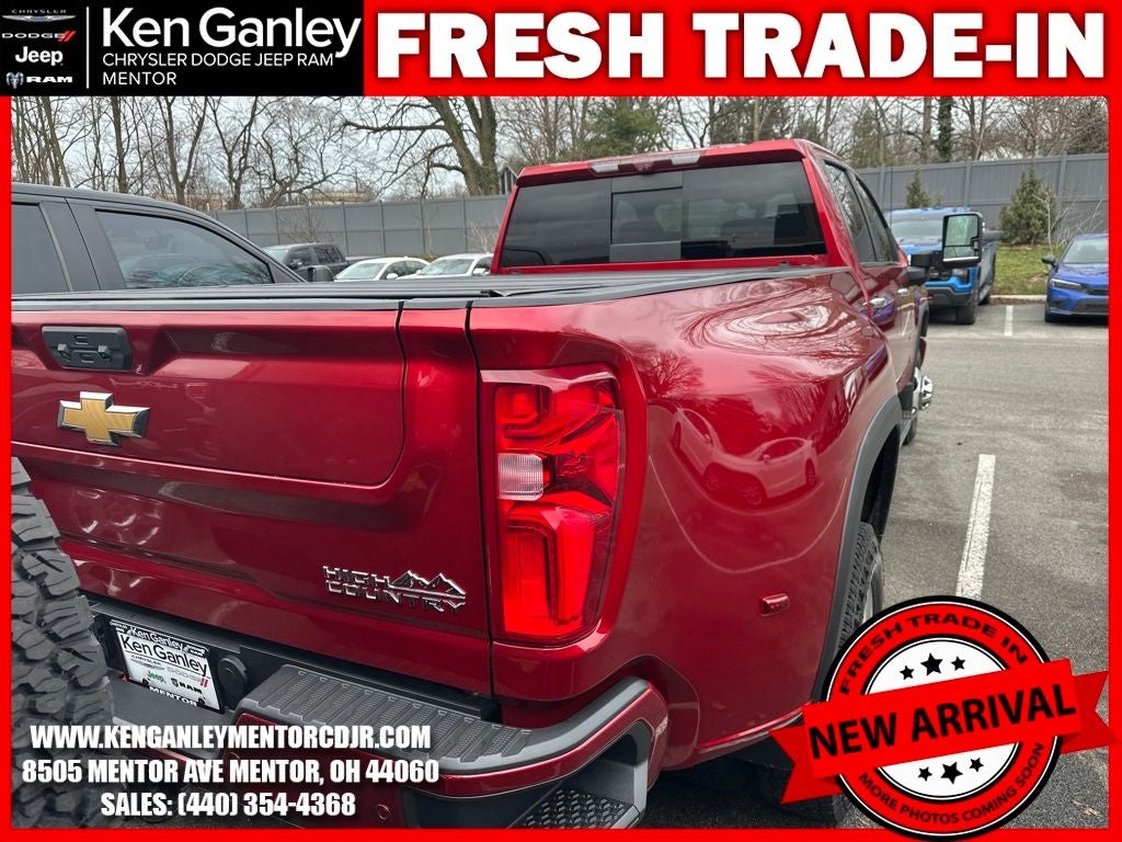 2022 Chevrolet Silverado 3500HD 4WD Crew Cab Long Bed High Country