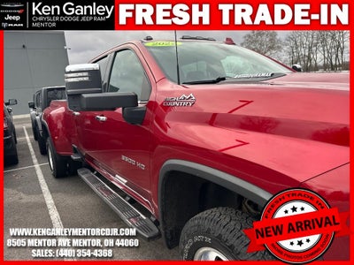 2022 Chevrolet Silverado 3500HD 4WD Crew Cab Long Bed High Country