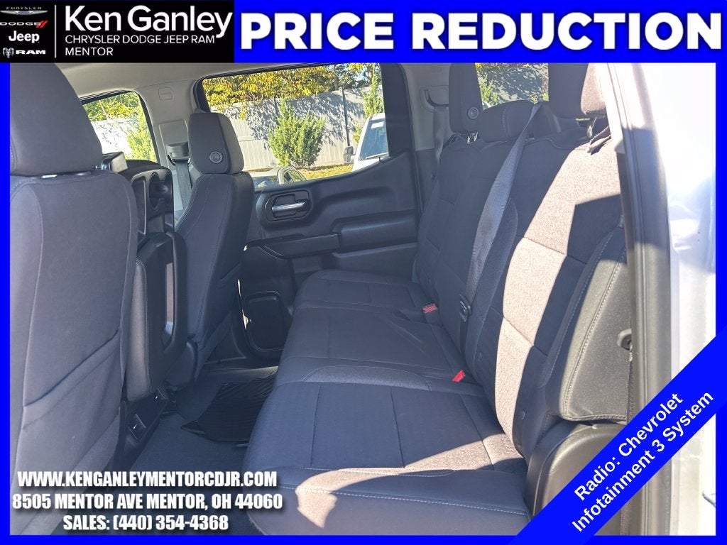 2022 Chevrolet Silverado 1500 4WD Crew Cab Short Bed Custom
