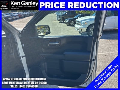 2022 Chevrolet Silverado 1500 4WD Crew Cab Short Bed Custom