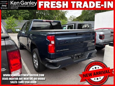 2020 Chevrolet Silverado 1500 4WD Crew Cab Short Bed Custom
