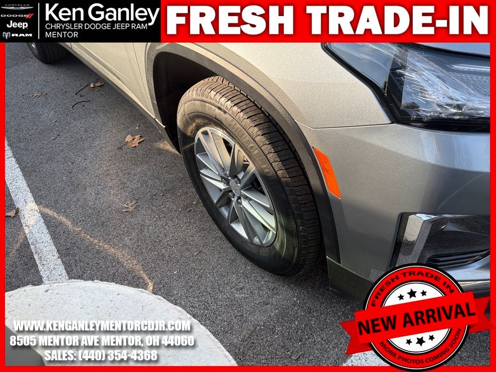 2023 Chevrolet Traverse AWD LT Cloth