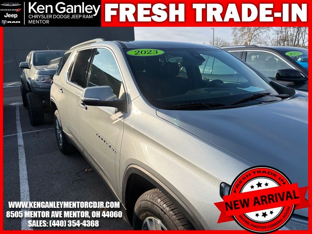 2023 Chevrolet Traverse AWD LT Cloth