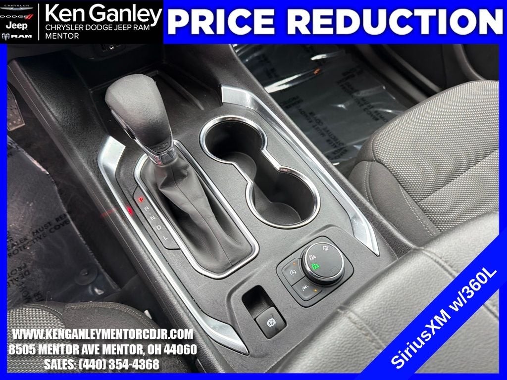 2023 Chevrolet Traverse AWD LT Cloth