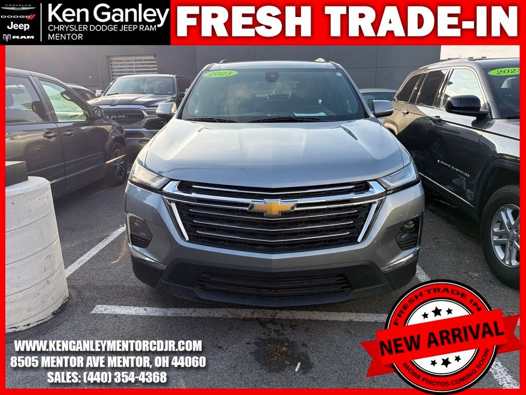 2023 Chevrolet Traverse AWD LT Cloth