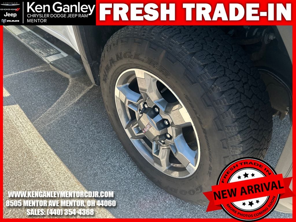 2025 GMC Sierra 2500HD 4WD Crew Cab Standard Bed SLE