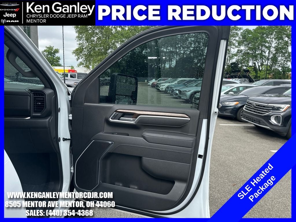 2025 GMC Sierra 2500HD 4WD Crew Cab Standard Bed SLE