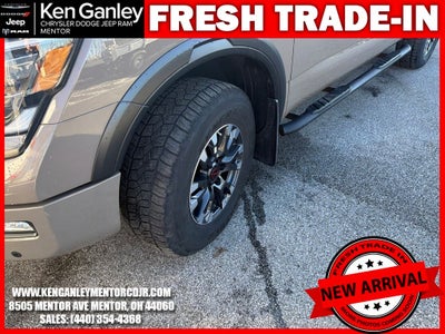 2023 Nissan TITAN Crew Cab PRO-4X 4x4