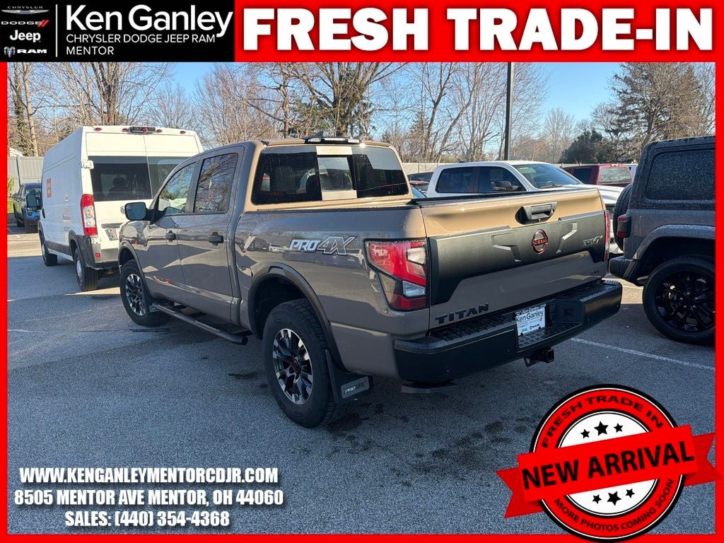 2023 Nissan TITAN Crew Cab PRO-4X 4x4