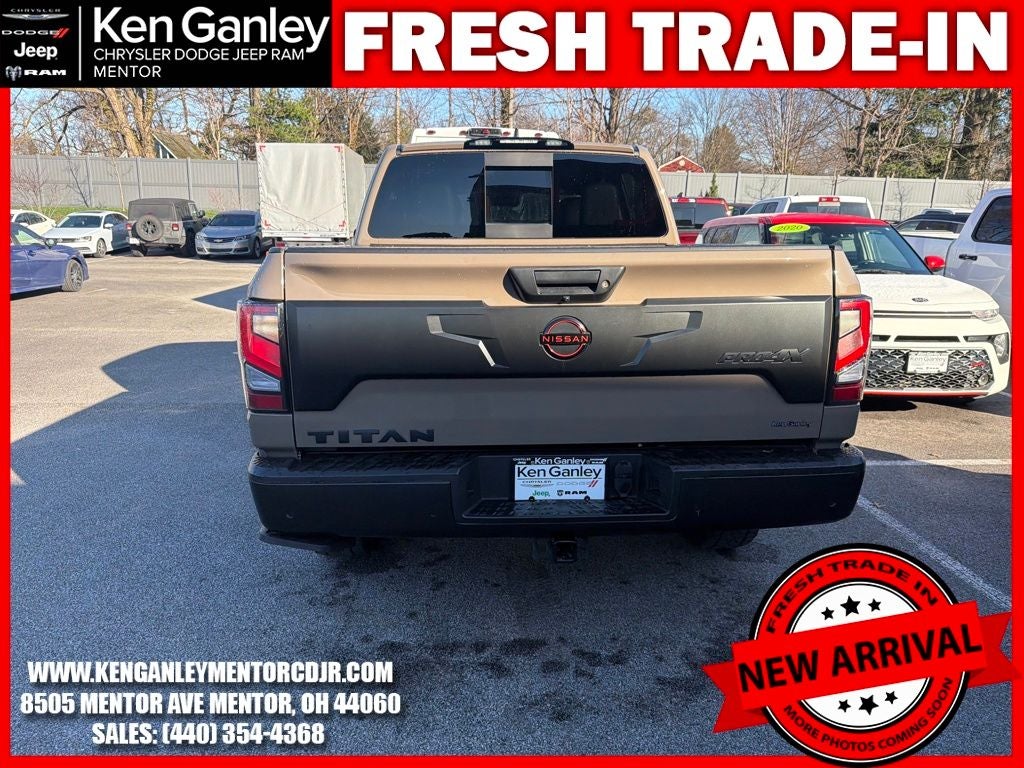 2023 Nissan TITAN Crew Cab PRO-4X 4x4