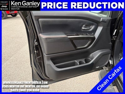 2021 Nissan TITAN Crew Cab PRO-4X 4x4
