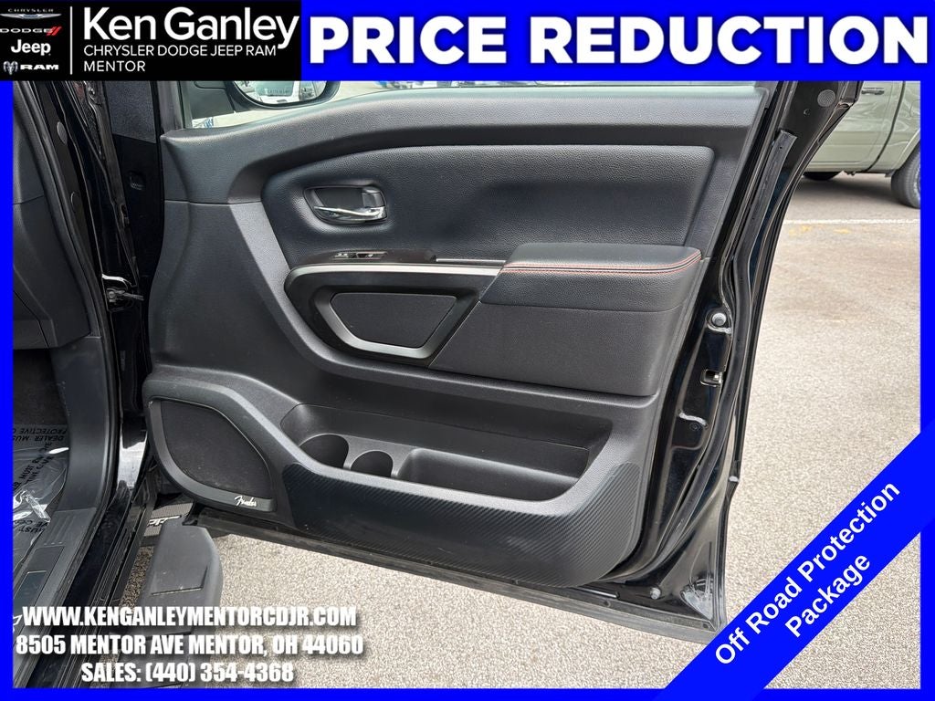 2021 Nissan TITAN Crew Cab PRO-4X 4x4