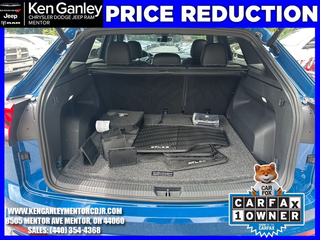 2025 Volkswagen Atlas Cross Sport 2.0T SEL R-Line Black