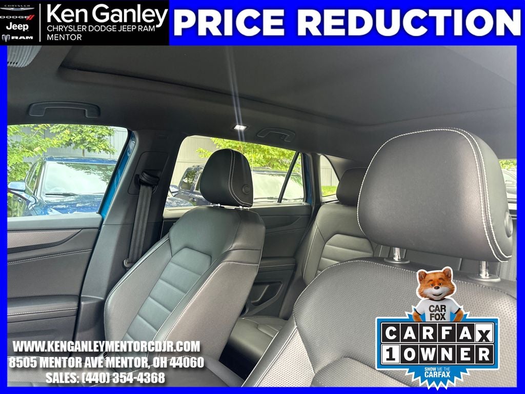 2025 Volkswagen Atlas Cross Sport 2.0T SEL R-Line Black