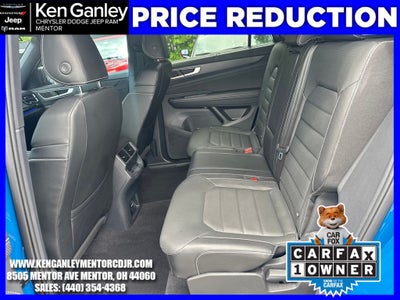 2025 Volkswagen Atlas Cross Sport 2.0T SEL R-Line Black