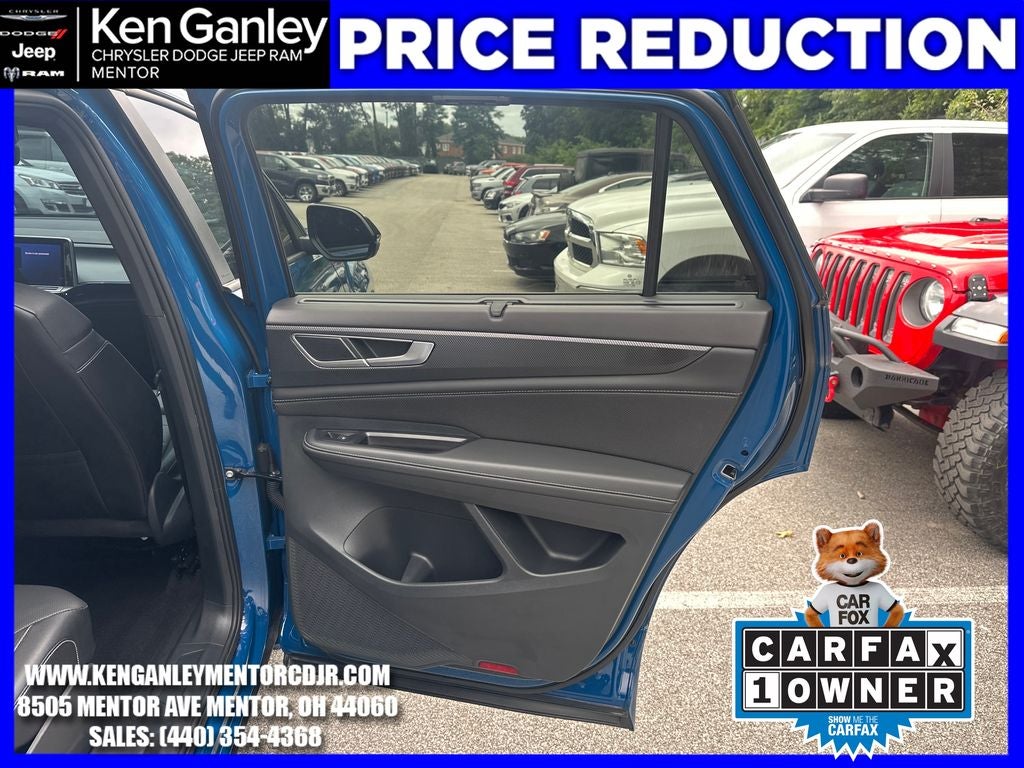 2025 Volkswagen Atlas Cross Sport 2.0T SEL R-Line Black