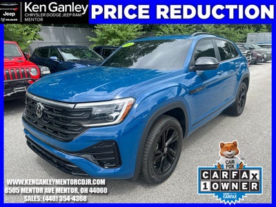 2025 Volkswagen Atlas Cross Sport 2.0T SEL R-Line Black