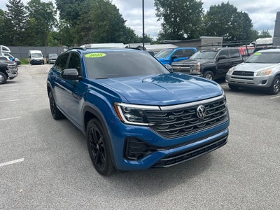2025 Volkswagen Atlas Cross Sport 2.0T SEL R-Line Black