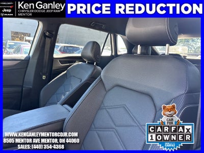 2025 Volkswagen Atlas Cross Sport 2.0T SE w/Technology