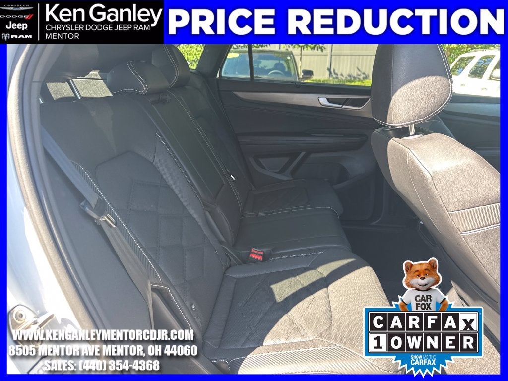 2025 Volkswagen Atlas Cross Sport 2.0T SE w/Technology