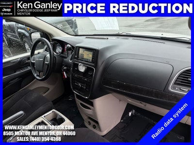 2011 Chrysler Town & Country Touring