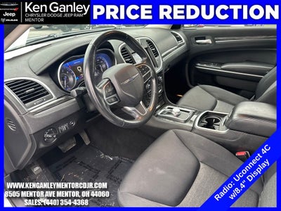 2019 Chrysler 300 Touring AWD