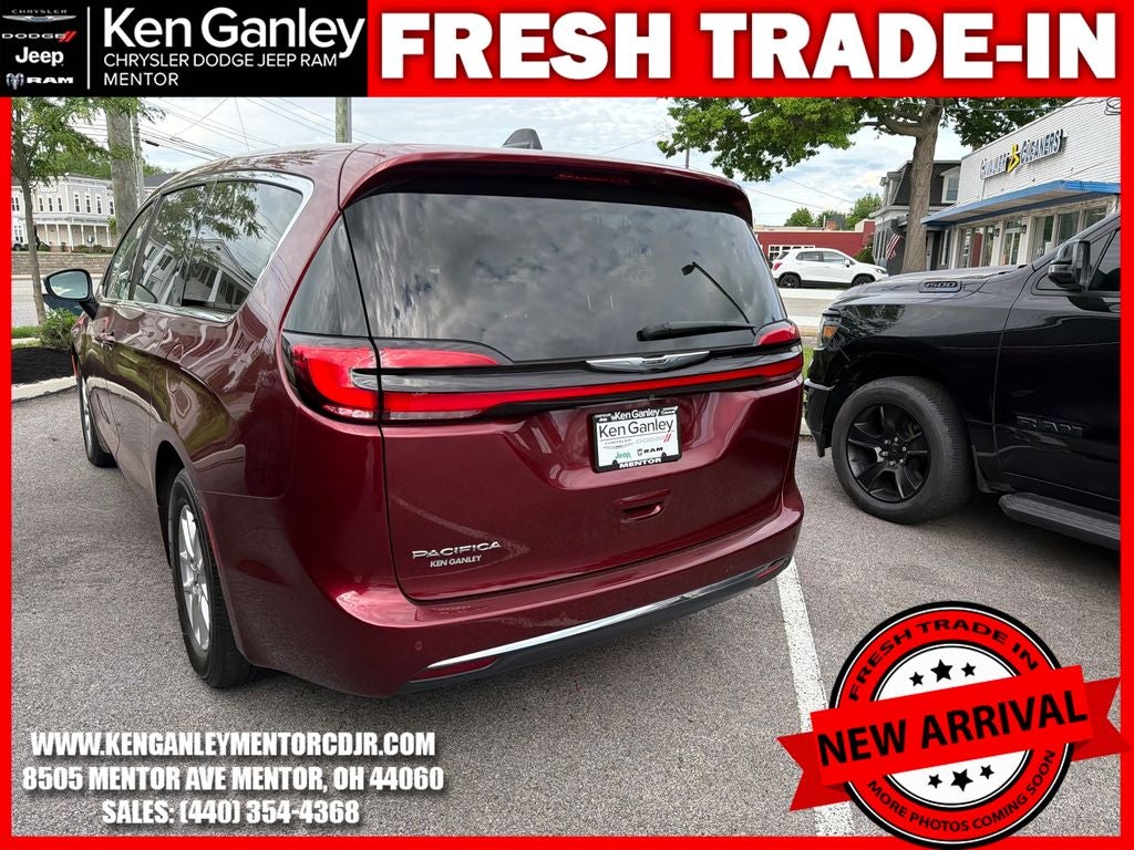 2023 Chrysler Pacifica Touring L