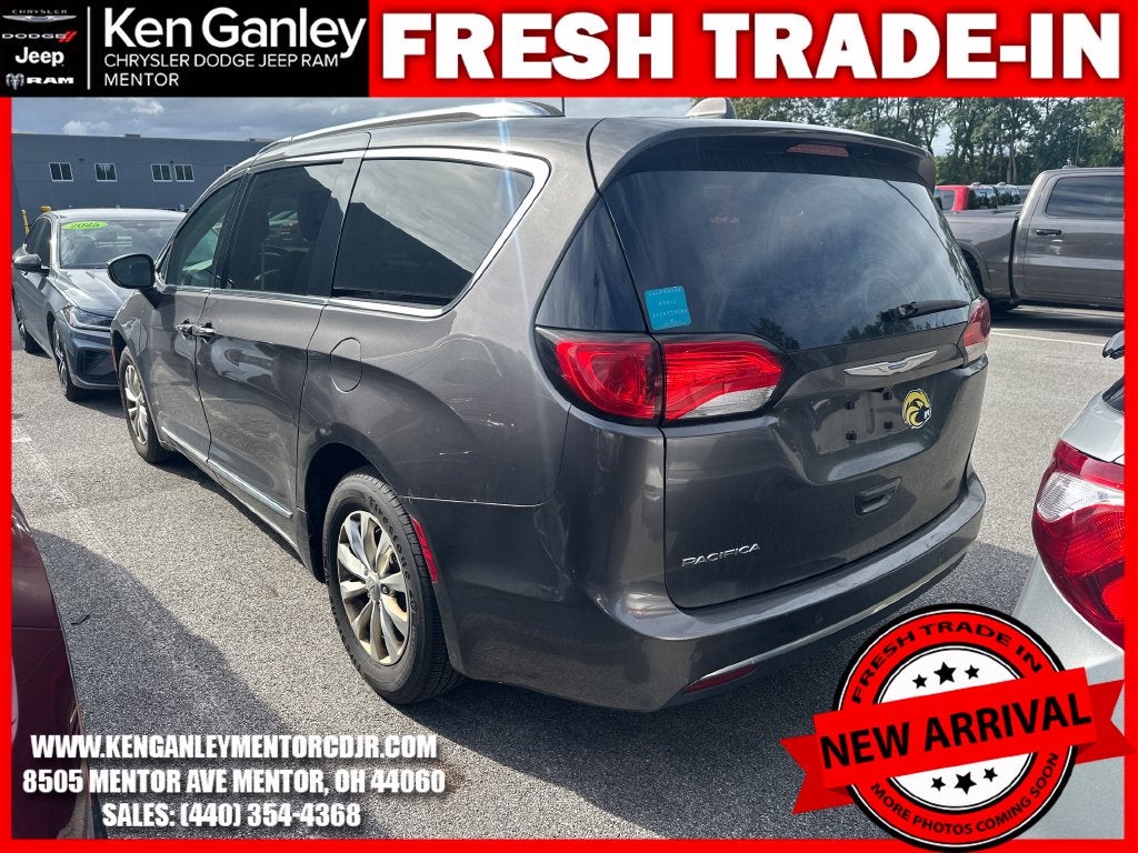 2018 Chrysler Pacifica Touring L