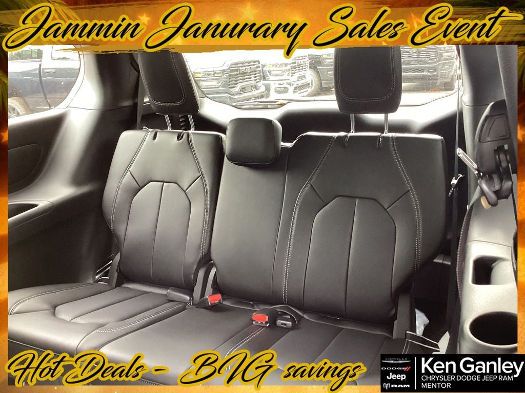 2026 Chrysler Pacifica PACIFICA SELECT AWD