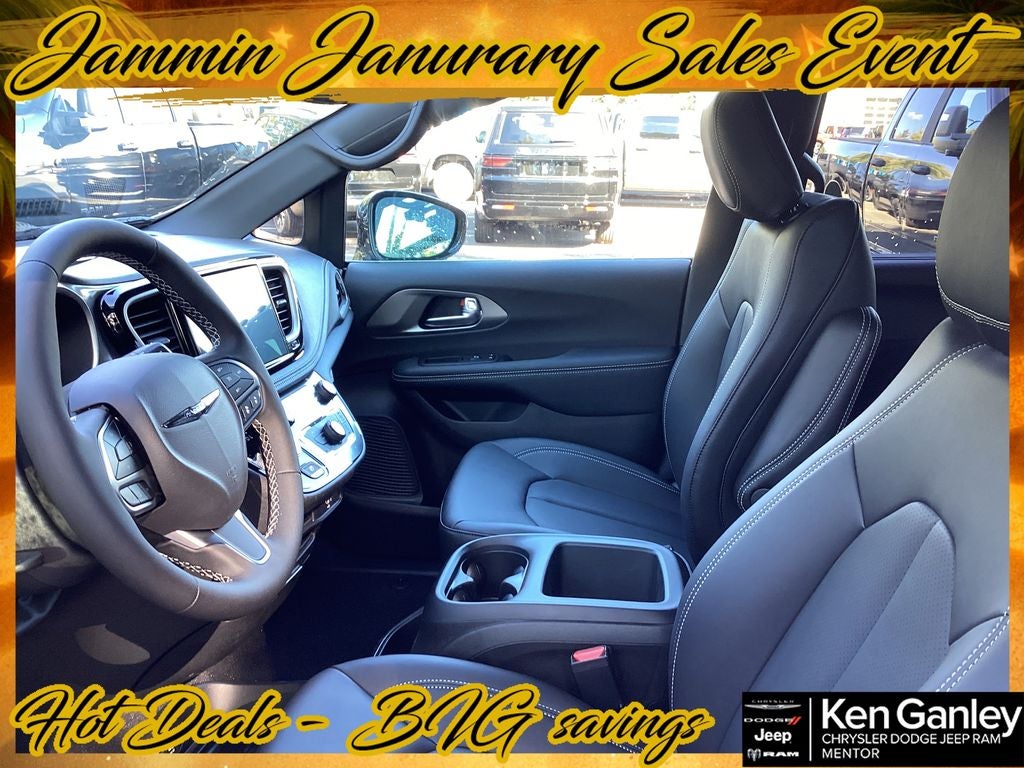 2026 Chrysler Pacifica PACIFICA SELECT AWD