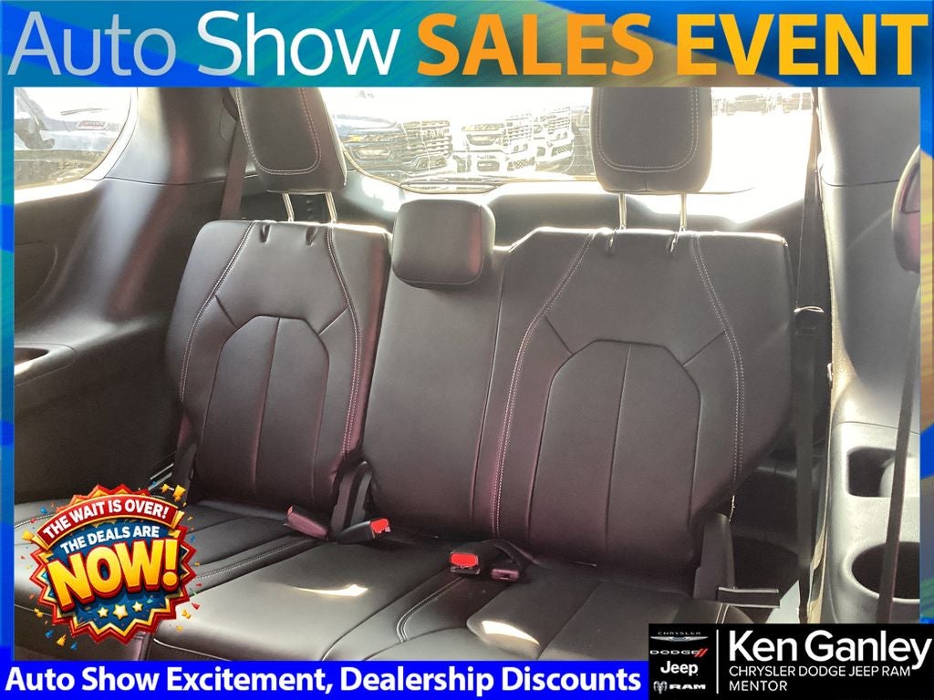 2026 Chrysler Pacifica PACIFICA SELECT AWD