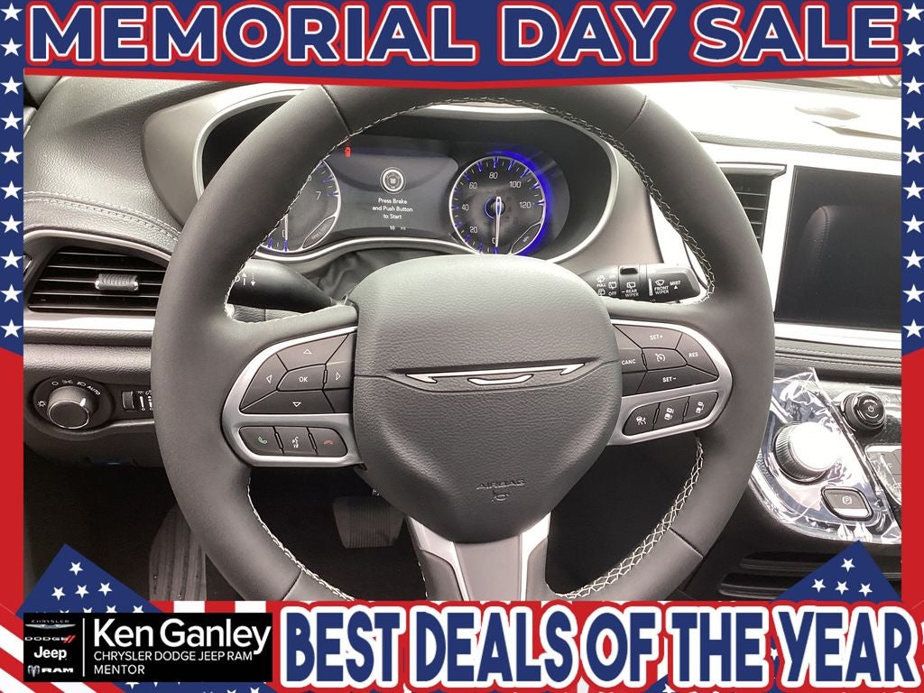 2027 Chrysler Pacifica PACIFICA SELECT AWD