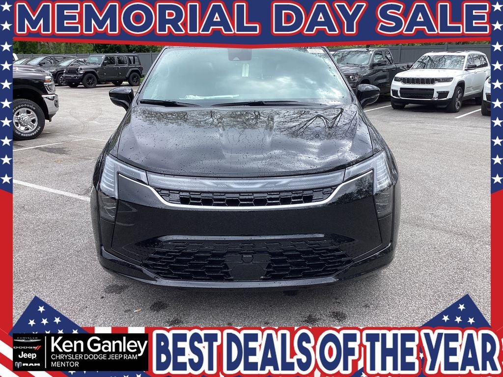 2027 Chrysler Pacifica PACIFICA SELECT AWD