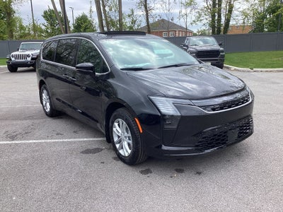 2027 Chrysler Pacifica PACIFICA SELECT AWD