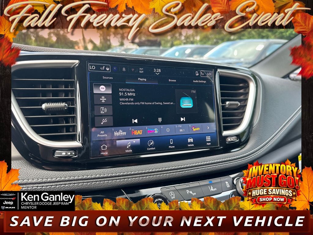 2027 Chrysler Pacifica PACIFICA SELECT AWD