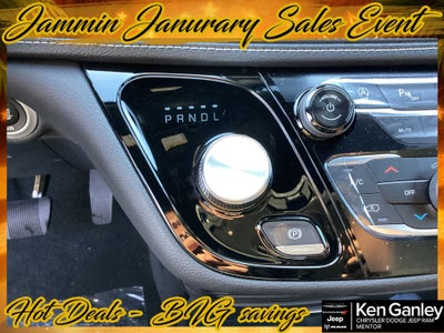 2026 Chrysler Pacifica PACIFICA SELECT AWD