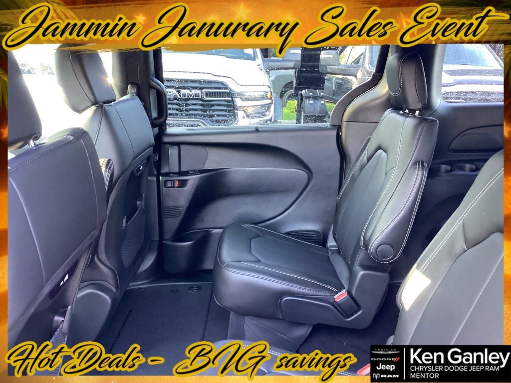 2026 Chrysler Pacifica PACIFICA SELECT AWD