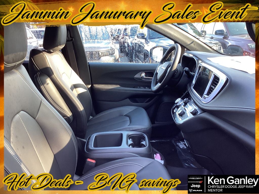 2026 Chrysler Pacifica PACIFICA SELECT AWD