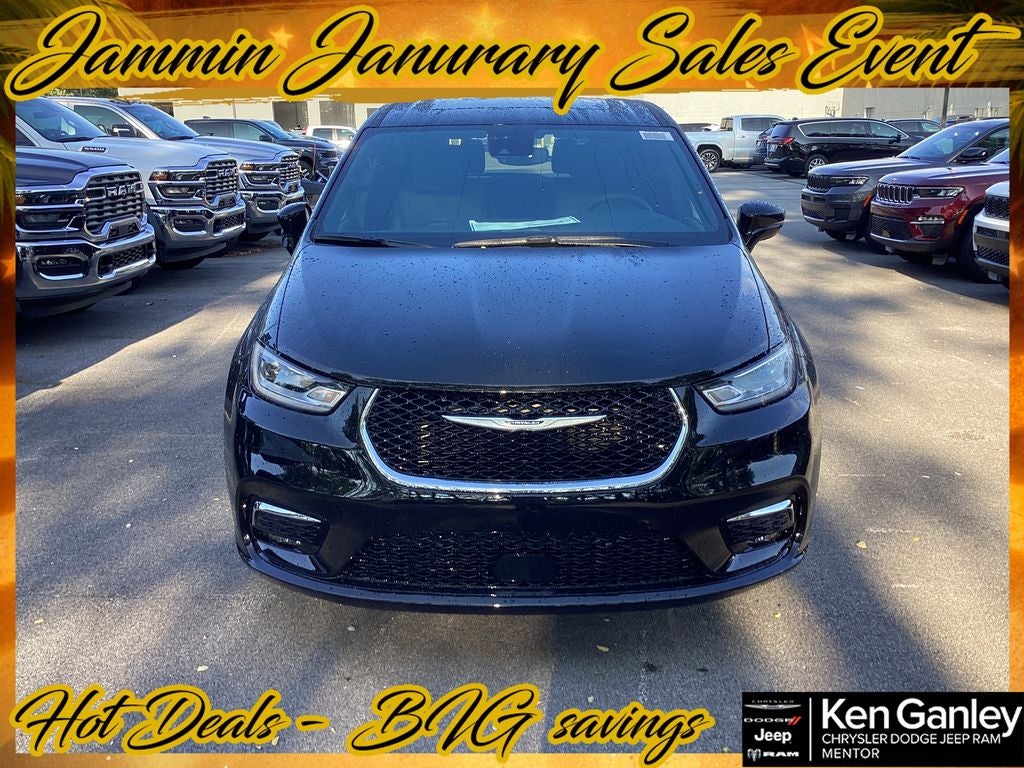 2026 Chrysler Pacifica PACIFICA SELECT AWD