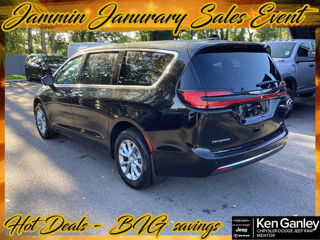 2026 Chrysler Pacifica PACIFICA SELECT AWD