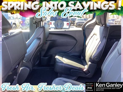 2026 Chrysler Pacifica PACIFICA SELECT AWD