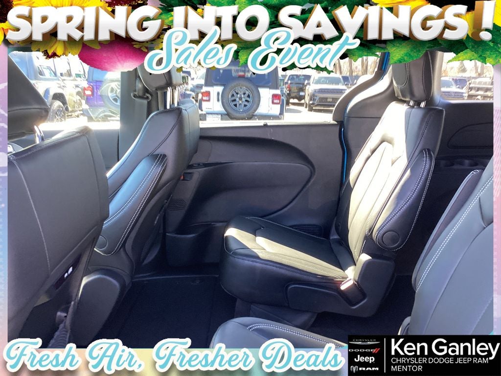 2026 Chrysler Pacifica PACIFICA SELECT AWD