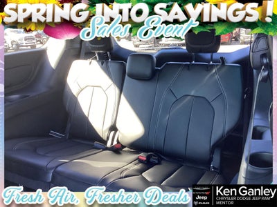 2026 Chrysler Pacifica PACIFICA SELECT AWD