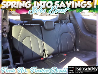 2026 Chrysler Pacifica PACIFICA SELECT AWD