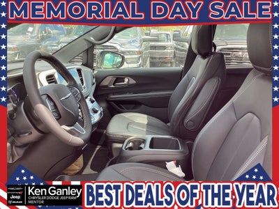 2026 Chrysler Pacifica PACIFICA SELECT AWD