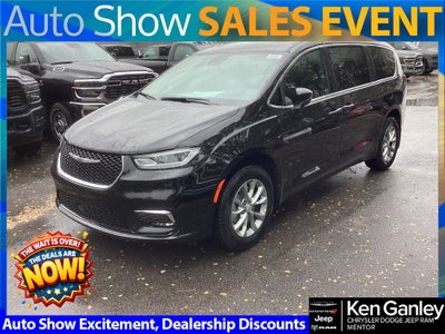 2026 Chrysler Pacifica PACIFICA SELECT AWD