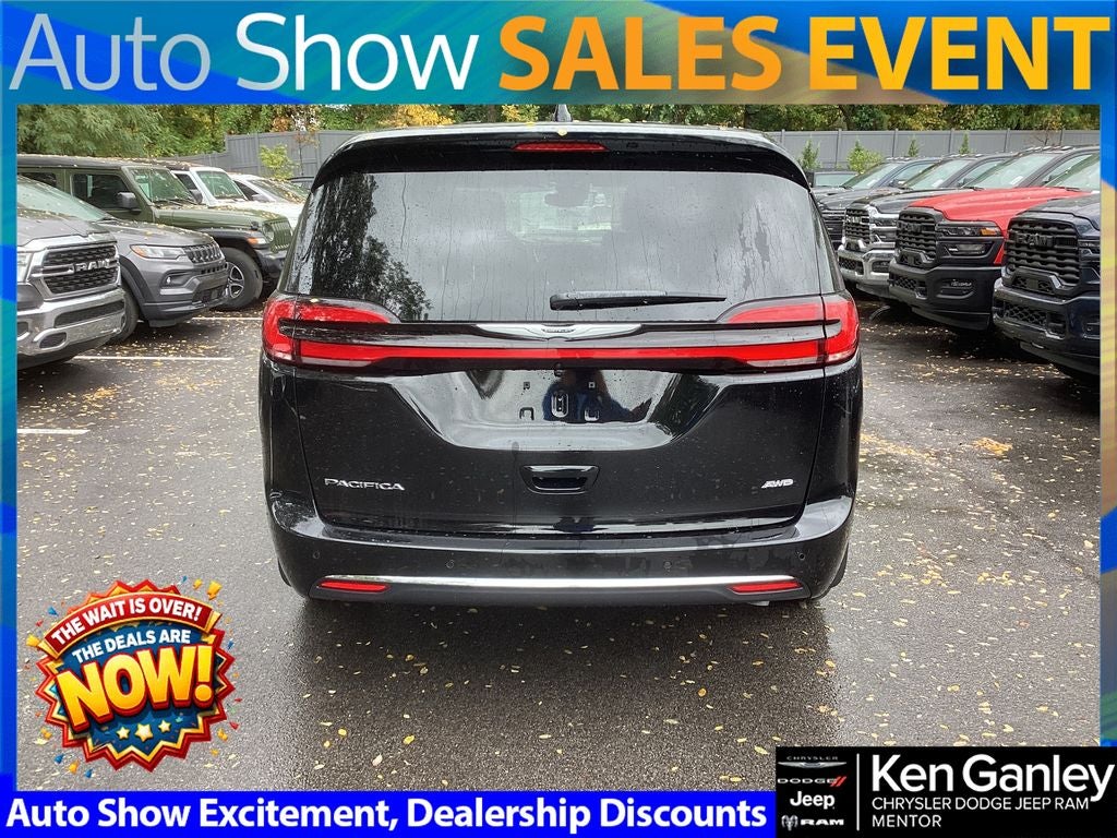 2026 Chrysler Pacifica PACIFICA SELECT AWD